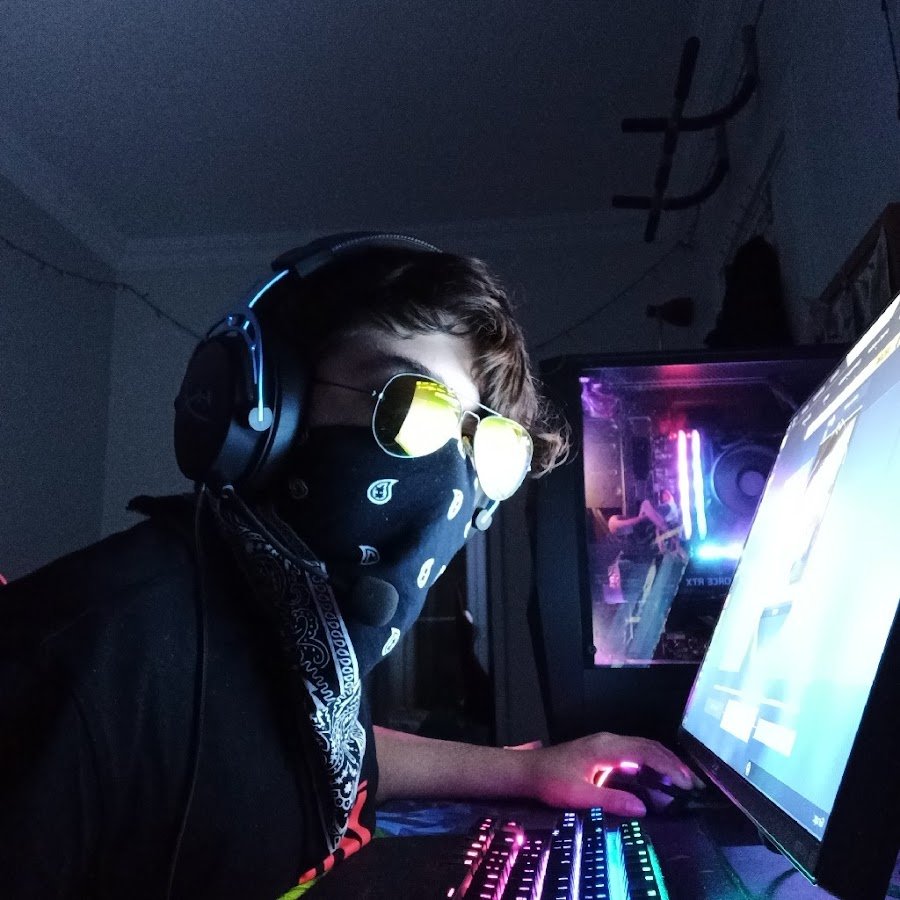 4Z4Z1