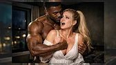 "I Don't Beg… Why Am I Begging?"—Ruthless CEO Loses All Control to the Stranger in Her Penthouse