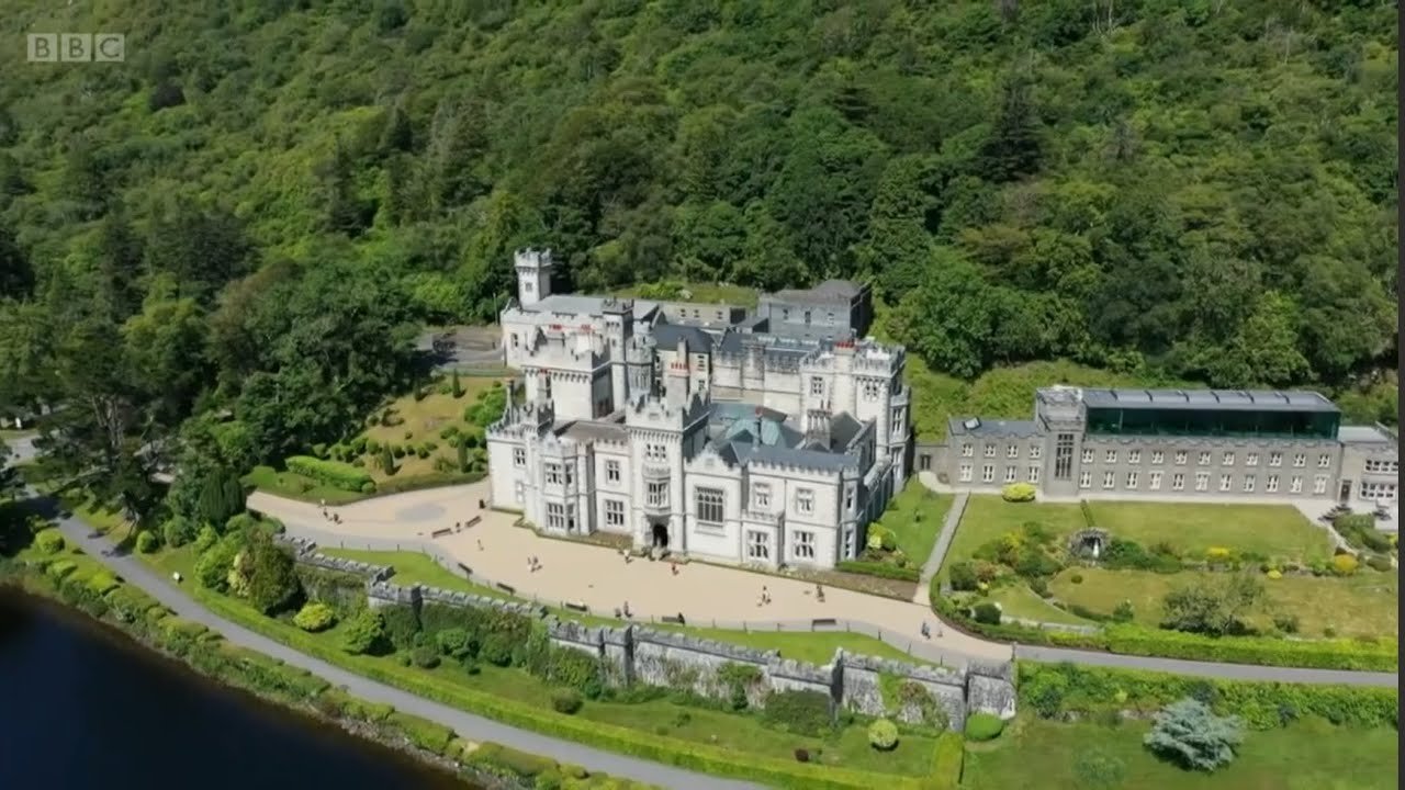 BBC - Heaven Made at Christmas - Series 1 Episode 1