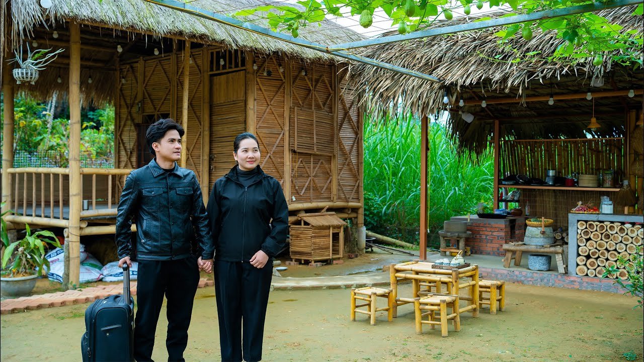 We Left Everything to Start Over at a Farm | Lee & Sam