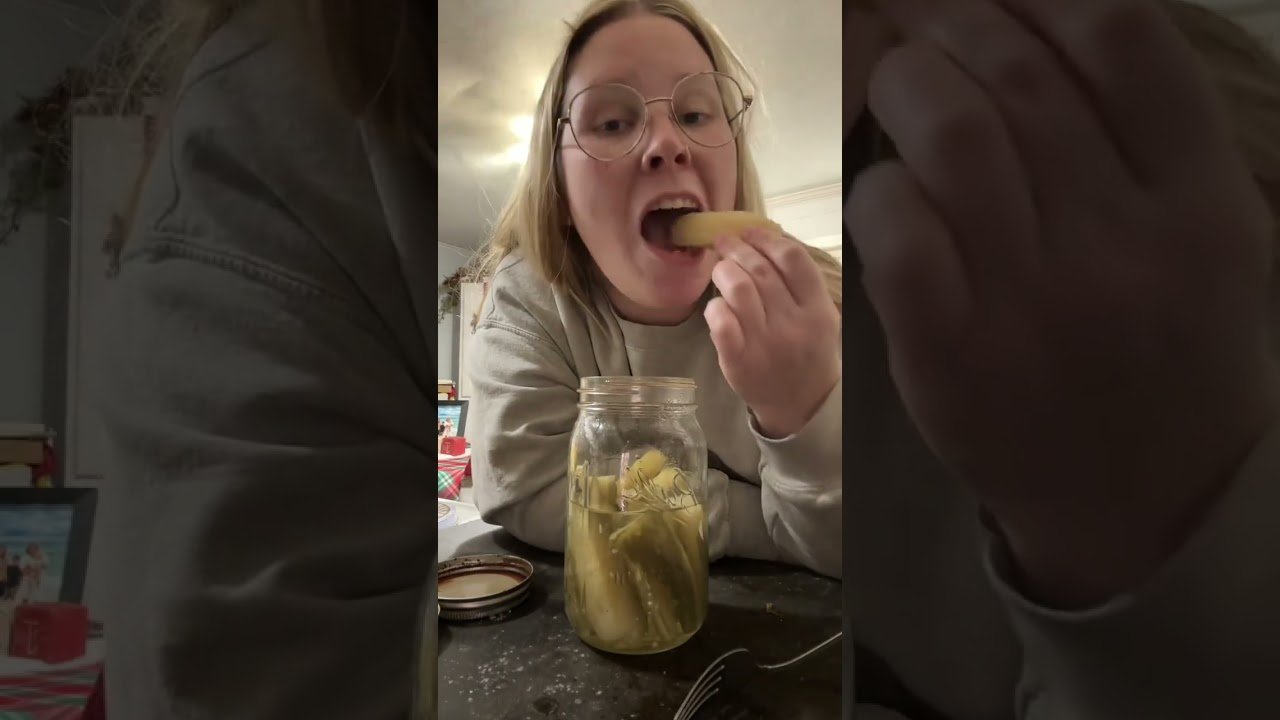 Trying pickled things in my fridge #pickled #pickles
