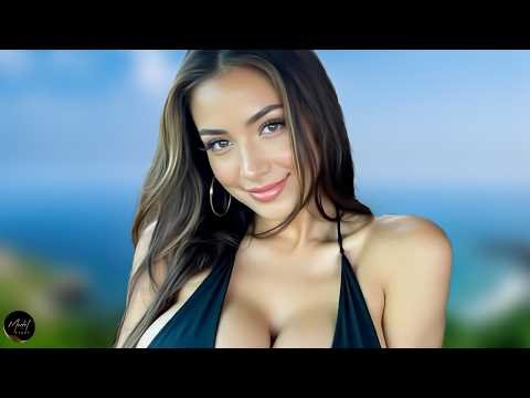 Blake Castelloo: Virtual Model & Social Media Star | Biography & Insights