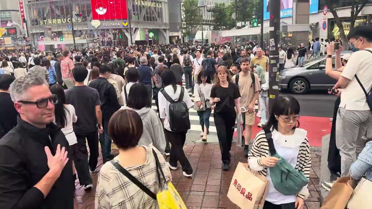 Shibuya crossing in tokyo japan october 2025