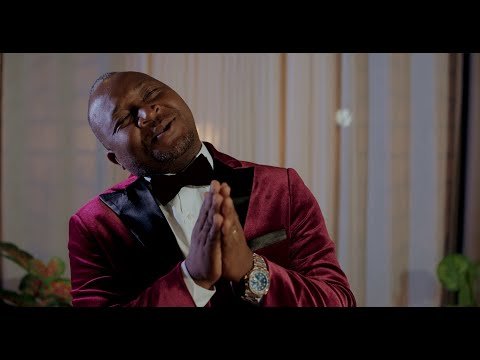 THE BREAKER PR TWINA HERBERT