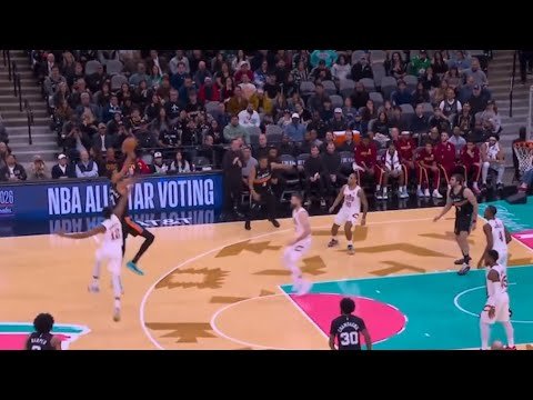 NAH WEMBY JUST TWEAKED